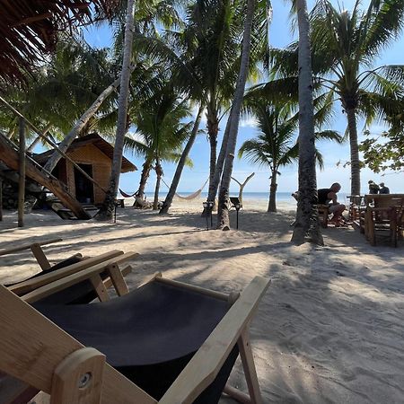 Voodoo House Bed & Breakfast Lalao Luaran gambar