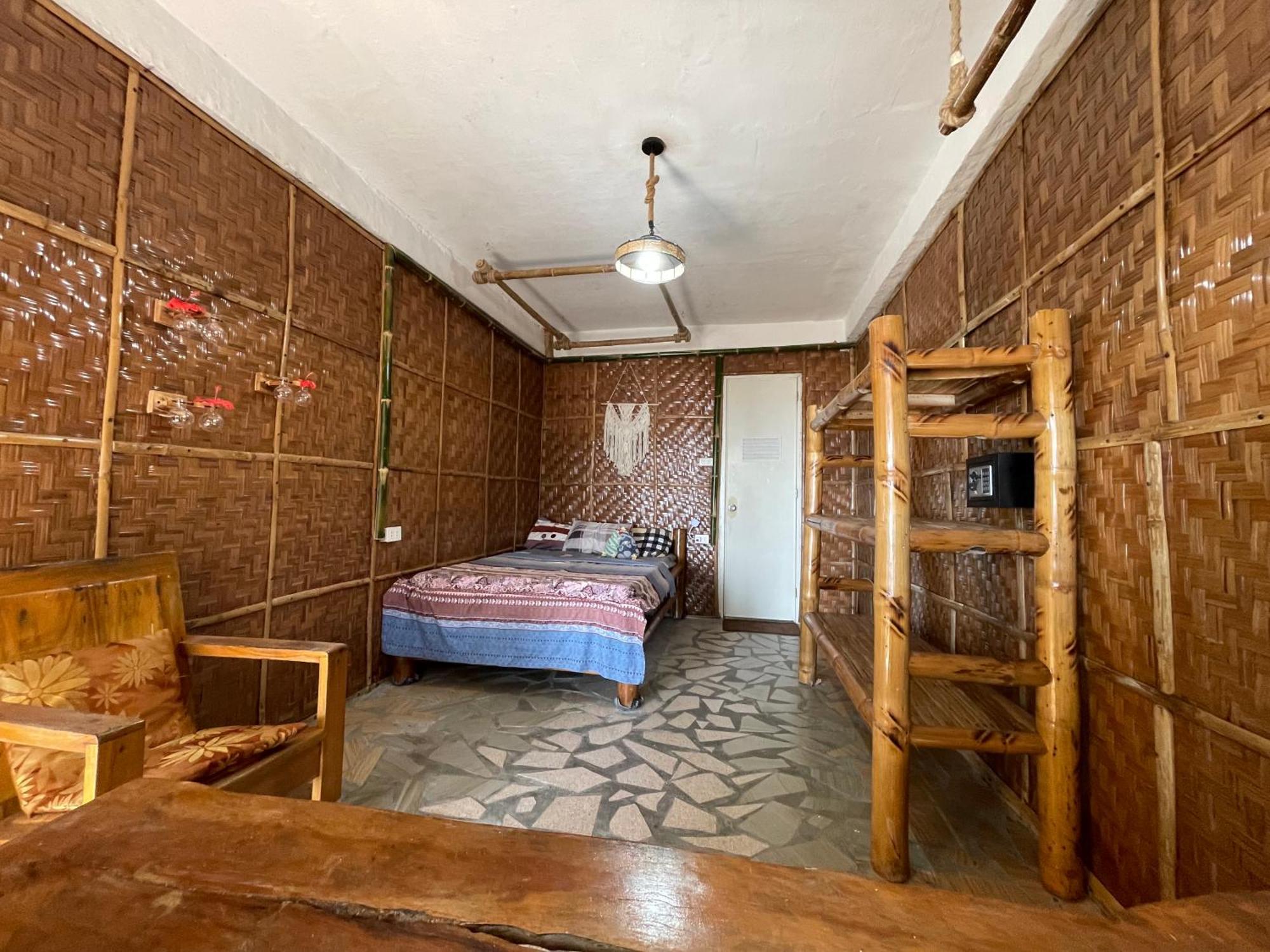 Voodoo House Bed & Breakfast Lalao Luaran gambar